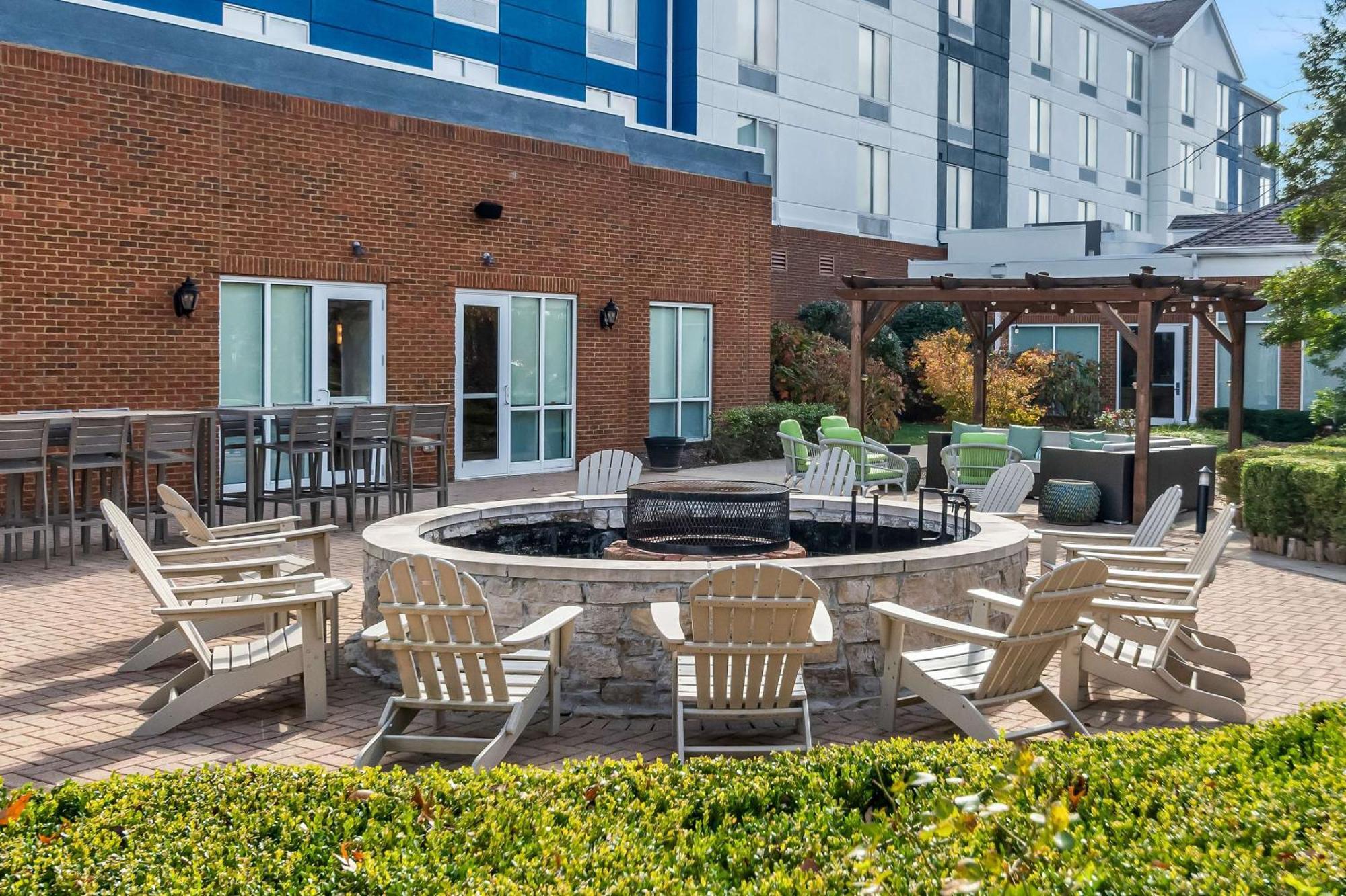 Hilton Garden Inn Lexington Georgetown Extérieur photo