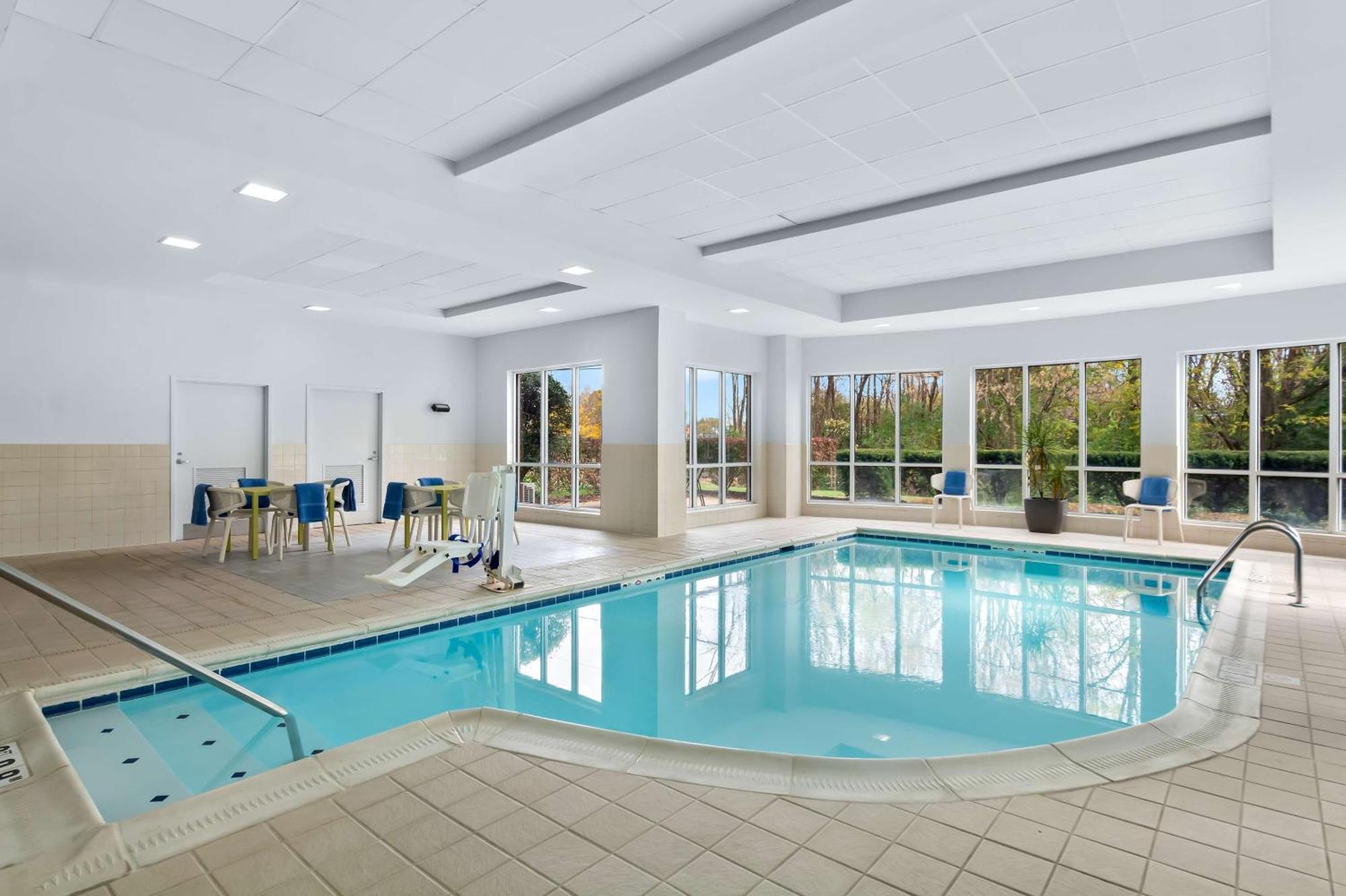 Hilton Garden Inn Lexington Georgetown Extérieur photo